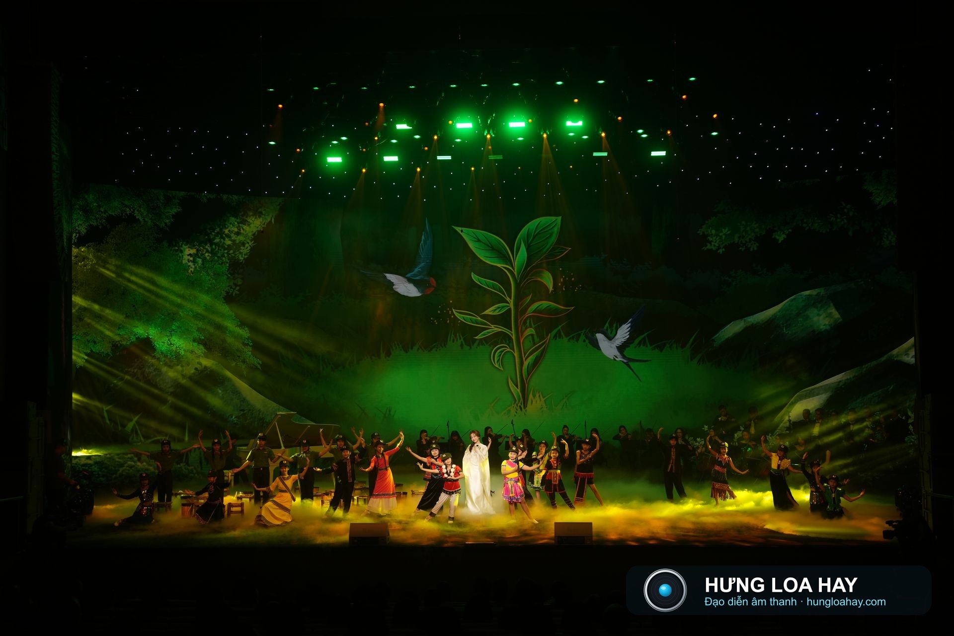 Tiết mục nghệ thuật — Kết nối yêu thương